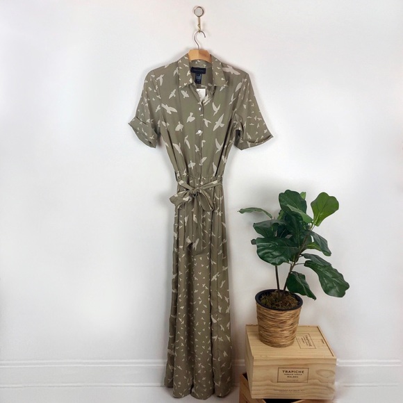 Anthropologie Pants - NWT Anthropologie Bird Jumper Short Sleeve L